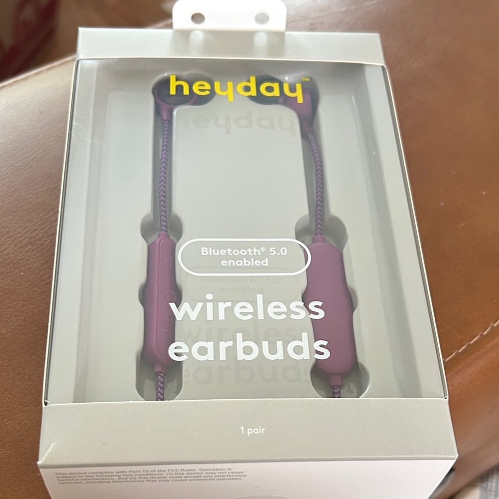 Heyday Bluetooth 5.0 Purple Earbuds